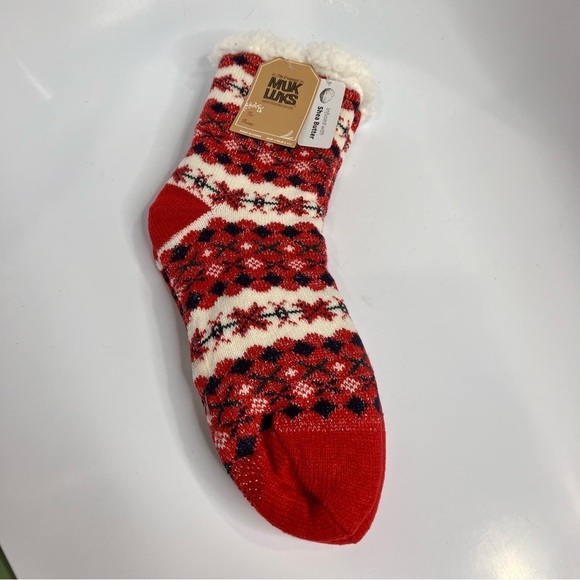 Muk Luks Cabin slipper socks grippy bottom fair aisle design size L/XL (8.5-11) - Picture 1 of 4